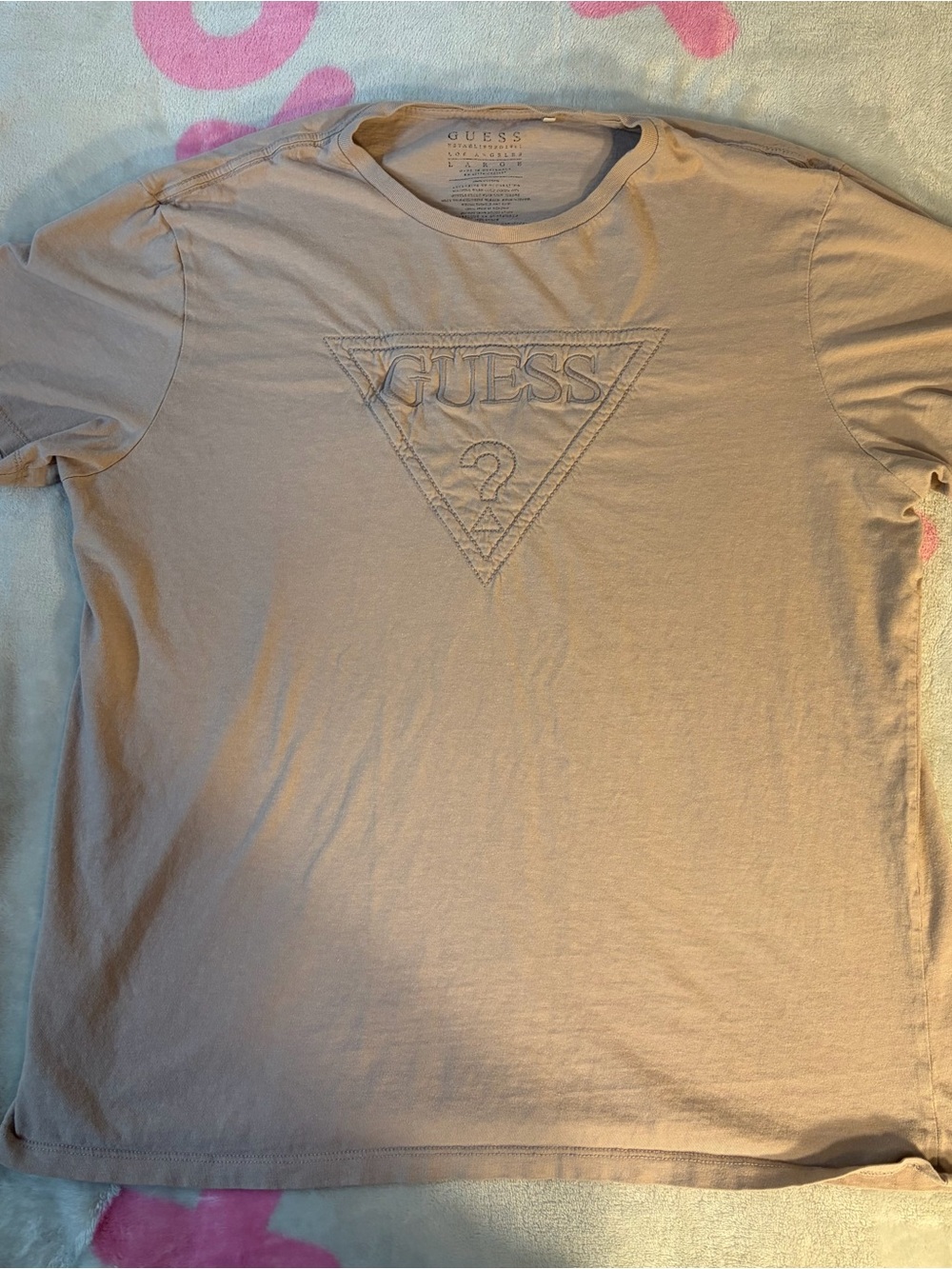 GUESS Men’s Embroidered Logo T-Shirt in Light Beige size medium